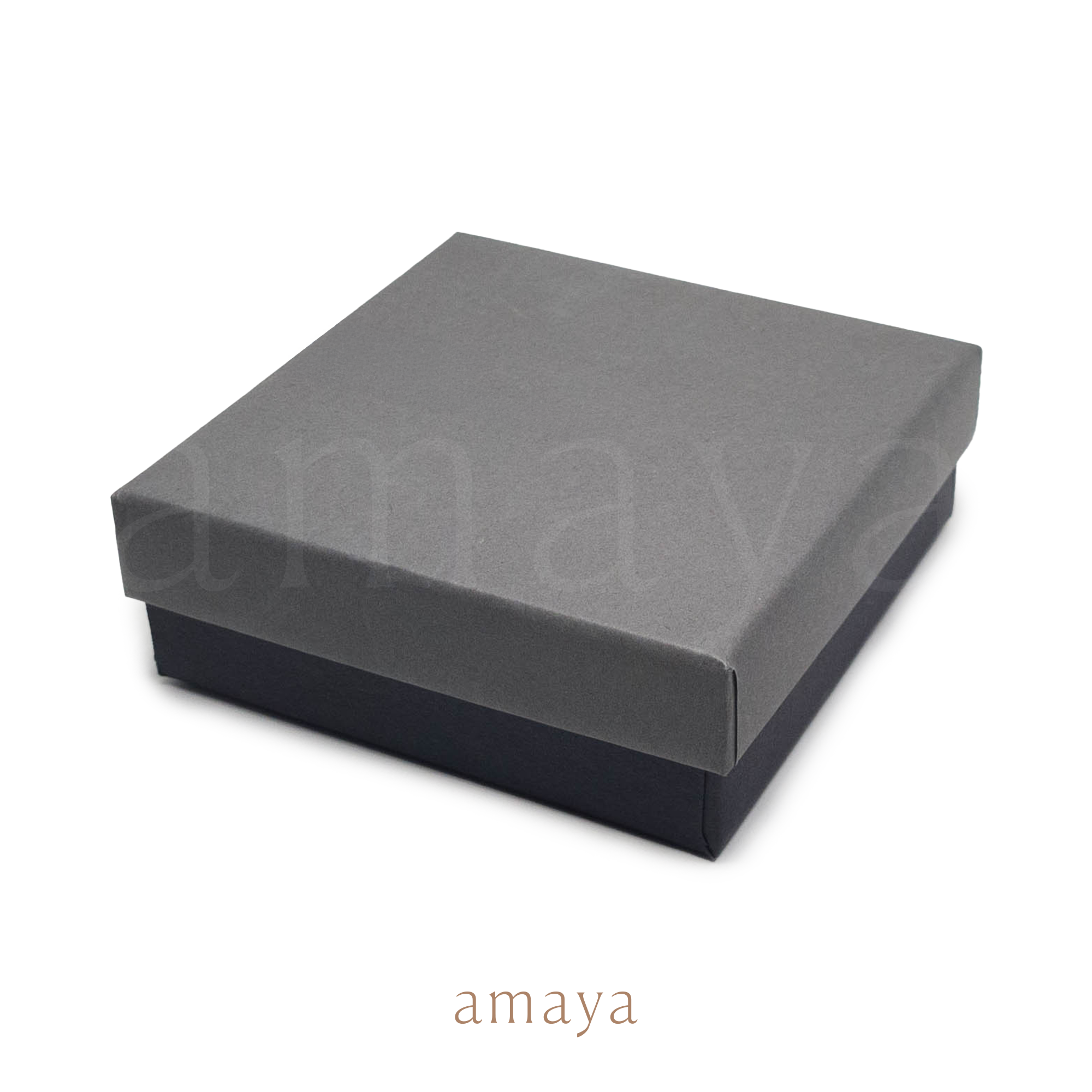 Set de Joyería en Acero Inoxidable con Nácar y Dijes de Corazón